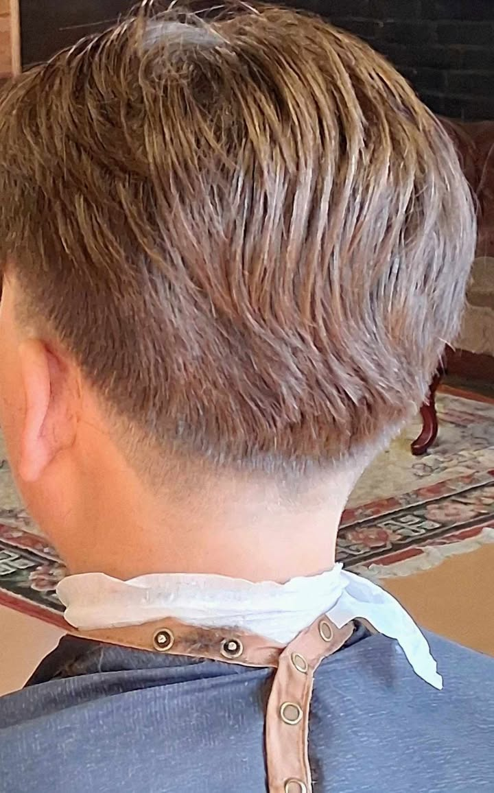 Clean neckline taper haircut in Nash County